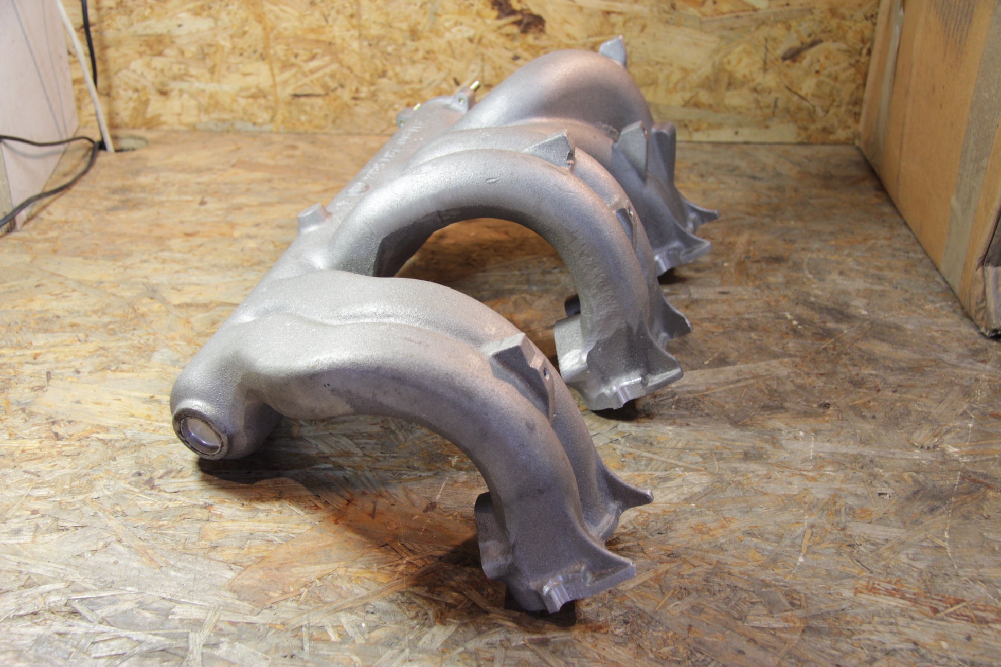 Original GM Opel Saugrohr 90280600 Omega A, Senator B Neu