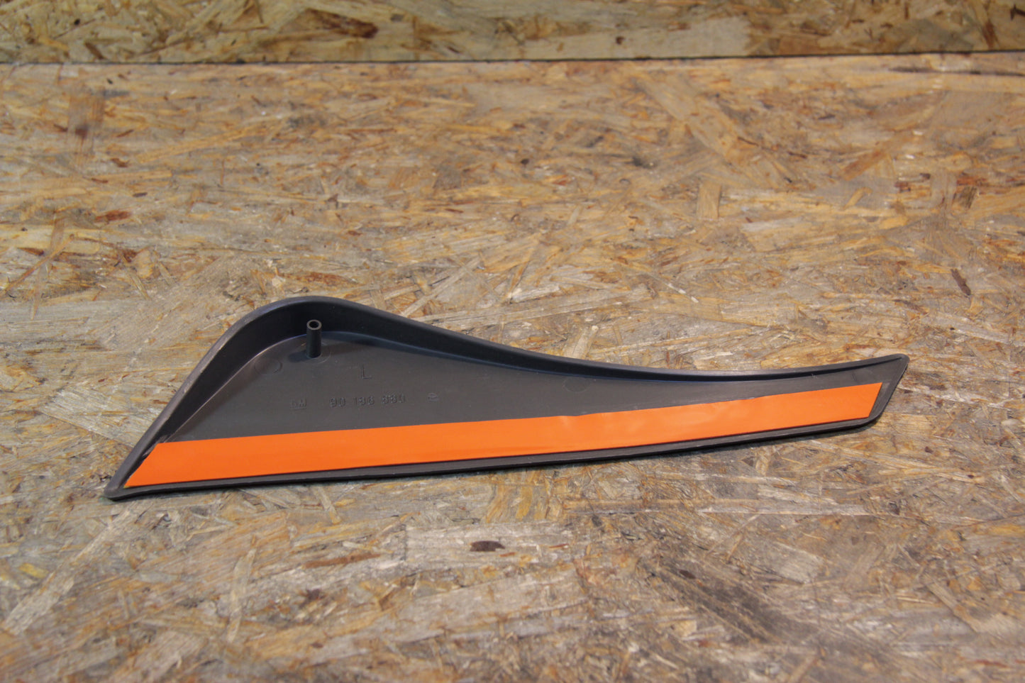 Steinschlagschutz Hintertür links in grau