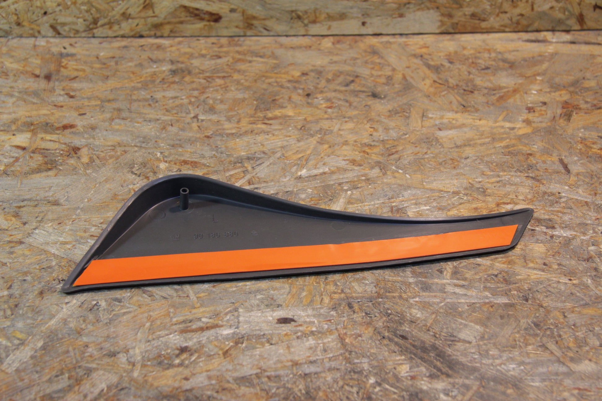 Steinschlagschutz Hintertür links in grau