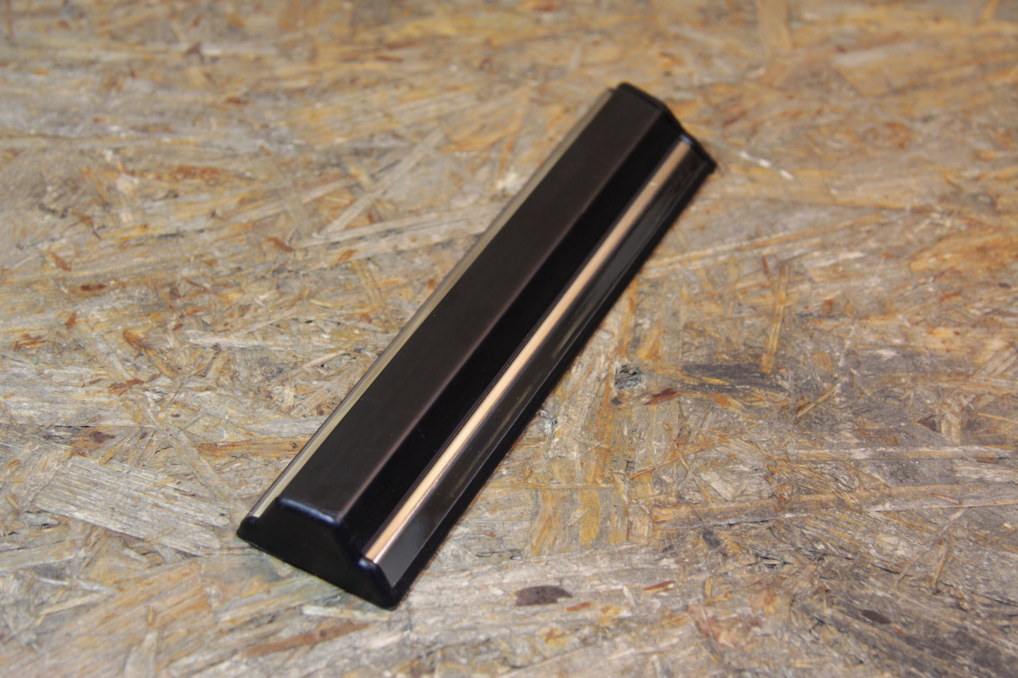 Zierleiste Kotflügel vorn rechts chrom/schwarz