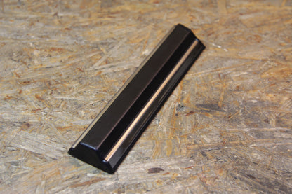 Zierleiste Kotflügel vorn rechts chrom/schwarz