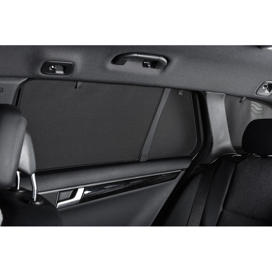 Satz Car Shades (Hintertüren) passend für Volkswagen Touran 2010-2015 (2-teilig)