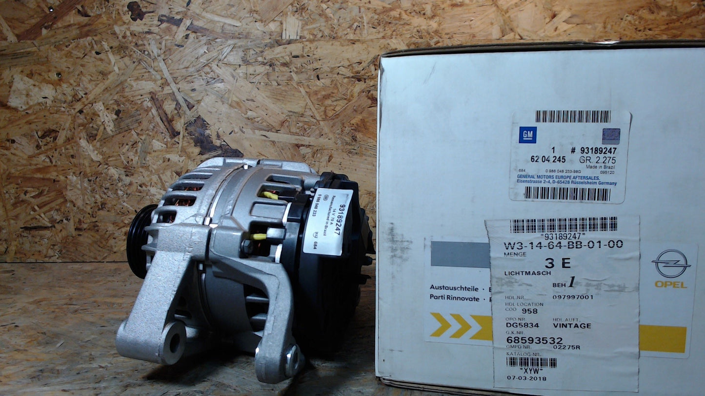 Original GM Opel Lichtmaschine 70AMP,
AT-Teil
Altteil brauch nicht zurück!!! 93189247 Astra H