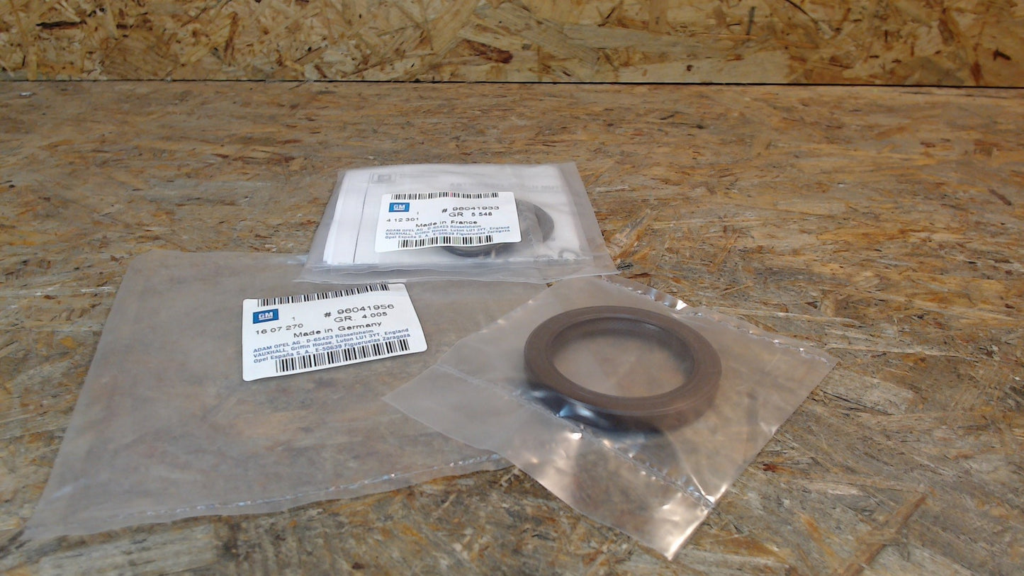 Original GM Opel Dichtungsring mit Mutter für den Flansch der Kardanwelle, 96041956 Omega B