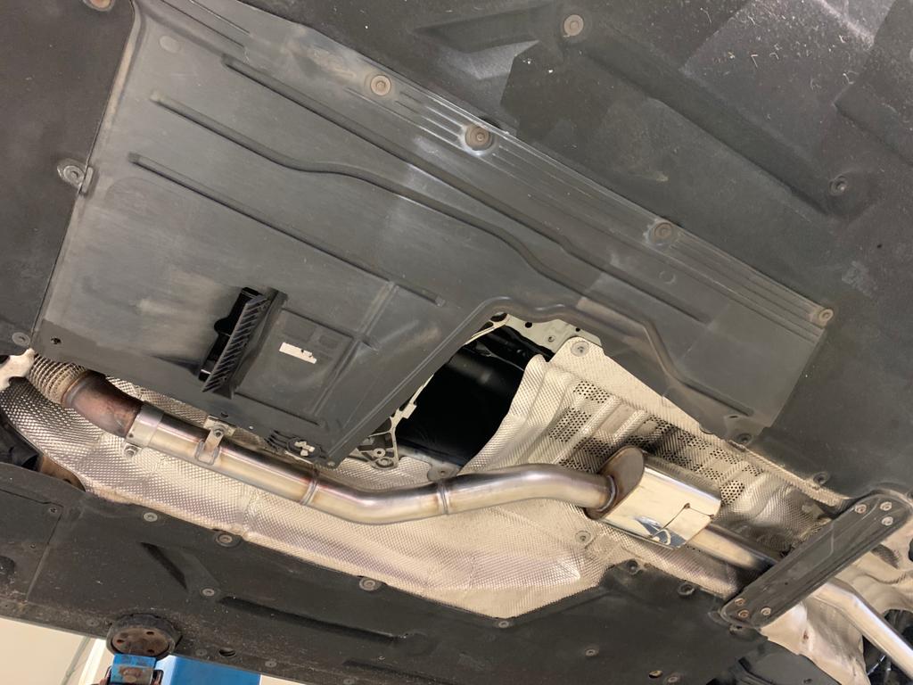 FOX BMW F20/21 - 116i Vorschalldämpfer