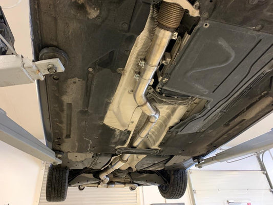 FOX BMW F30/31 - 330i xDrive Vorschalldämpfer