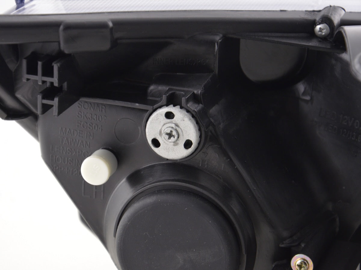Scheinwerfer Set Daylight LED TFL-Optik Ford Focus 4/5-trg. Bj. 05-08 schwarz für Rechtslenker
