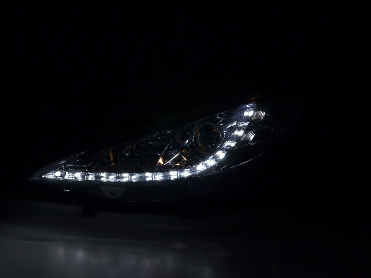 Scheinwerfer Set Daylight LED Tagfahrlicht Peugeot 207 Bj. 06- chrom für Rechtslenker