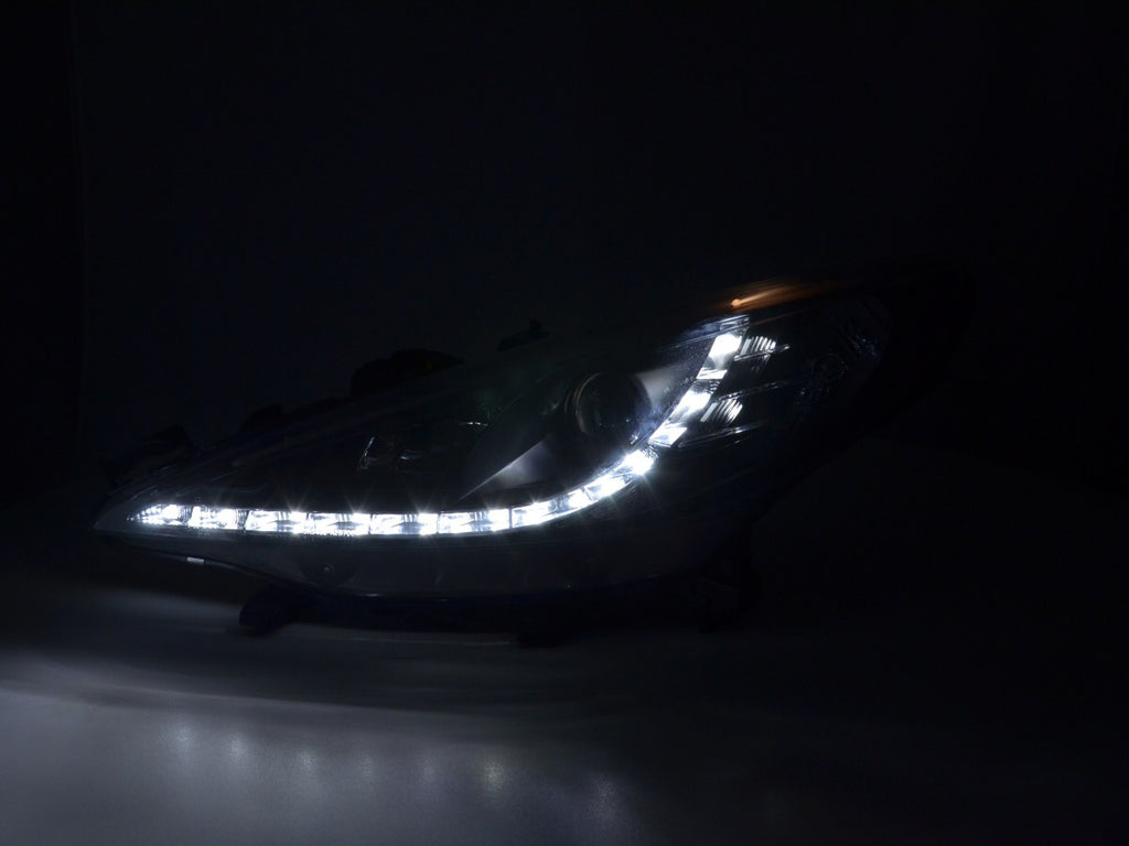Scheinwerfer Set Daylight LED Tagfahrlicht Peugeot 207  06- schwarz für Rechtslenker