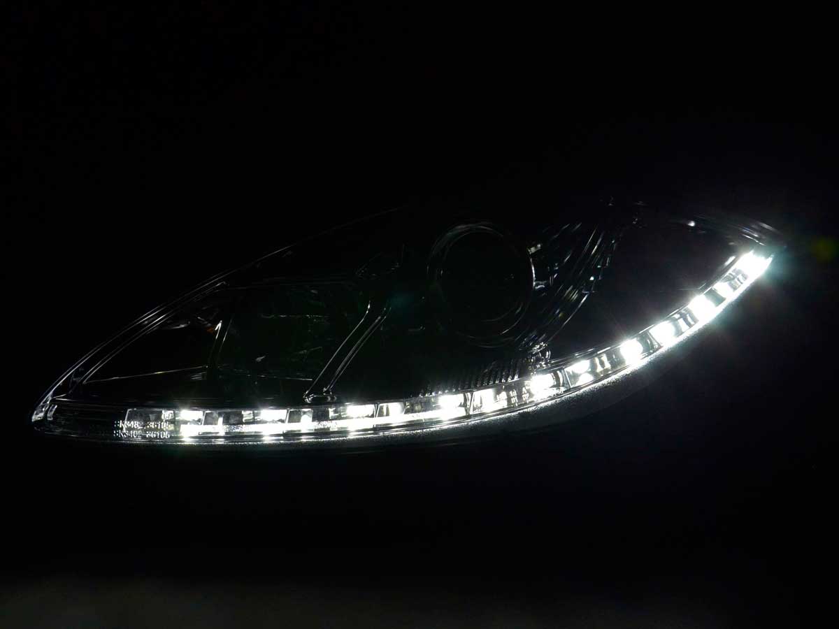 Scheinwerfer Set Daylight LED Tagfahrlicht Seat Leon 1P/Altea/Toledo 5P chrom