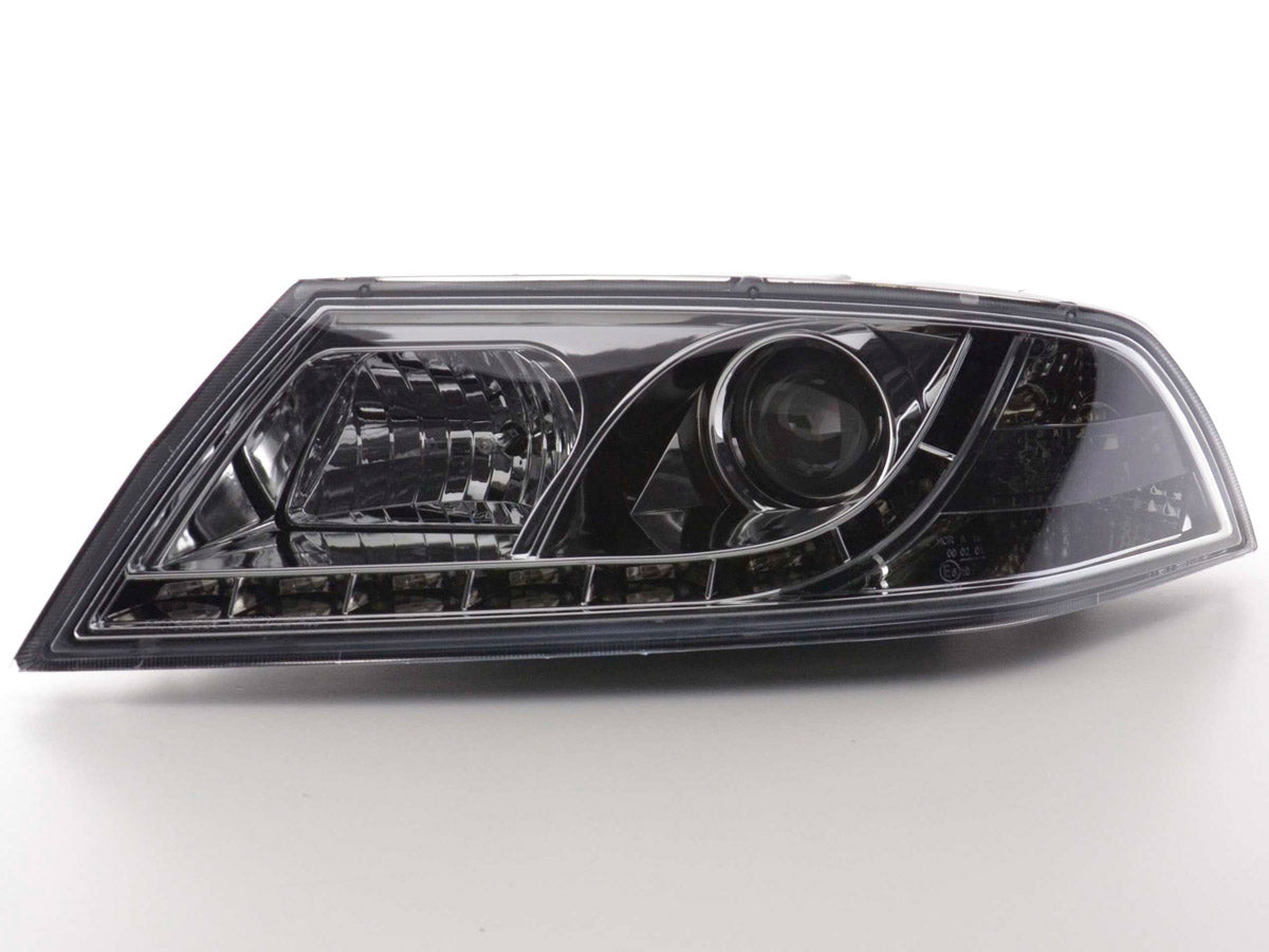 Scheinwerfer Set Daylight LED TFL-Optik Skoda Octavia Typ 1Z Bj. 04-08 chrom