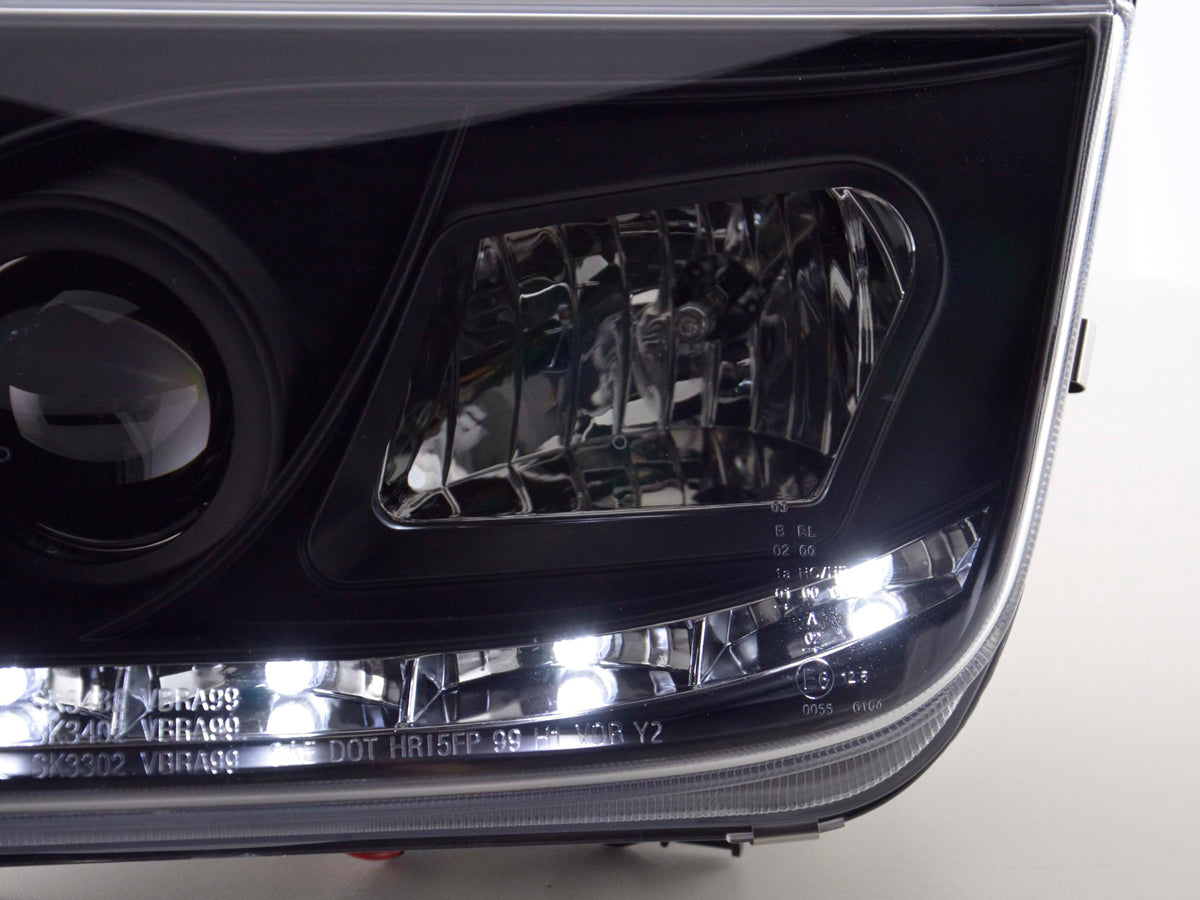 Scheinwerfer Set Daylight LED Tagfahrlicht VW Bora Bj. 98-05 schwarz