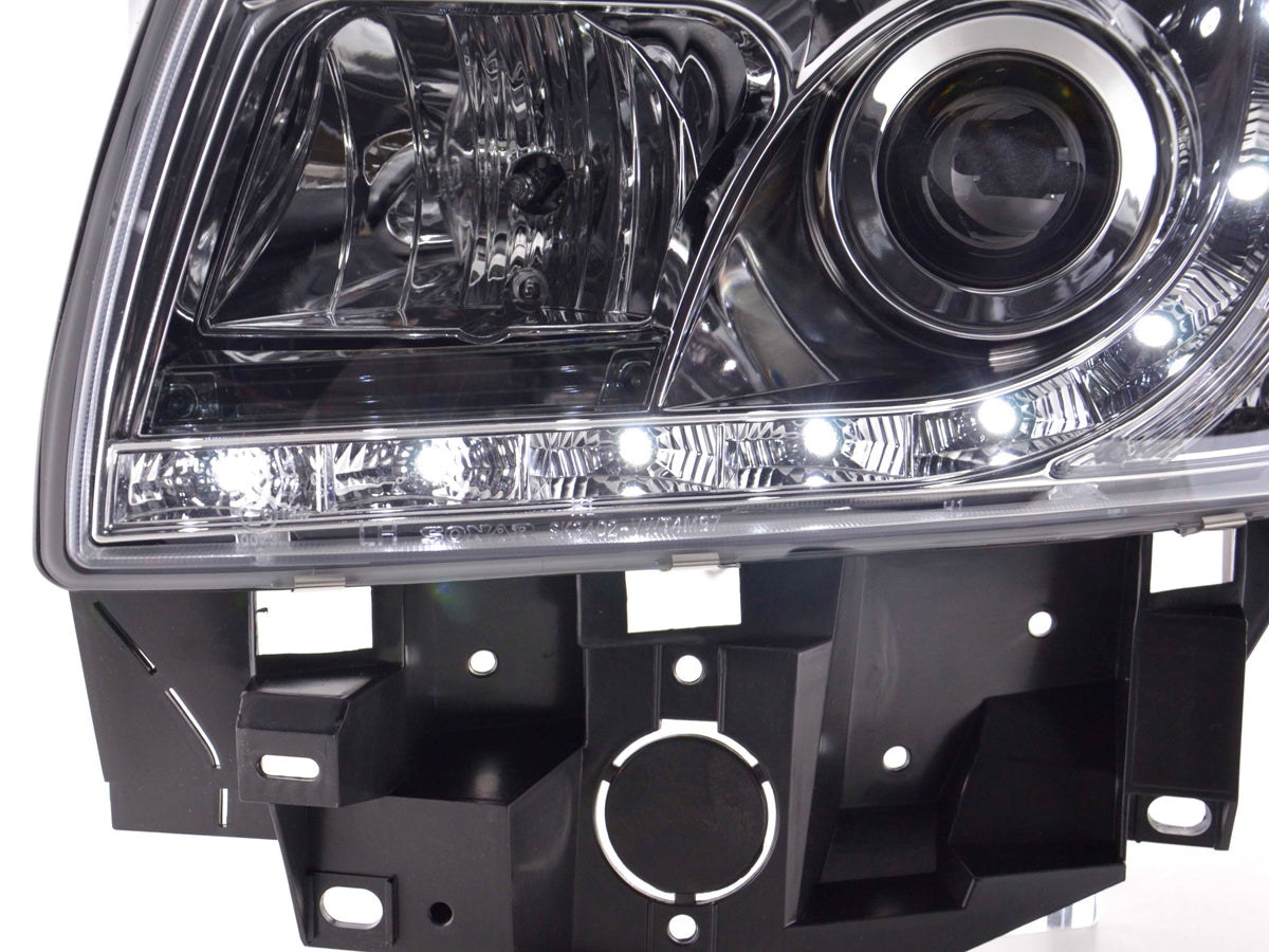 Scheinwerfer Daylight gebraucht VW Bus Typ T4 Bj. 96-03 chrom
