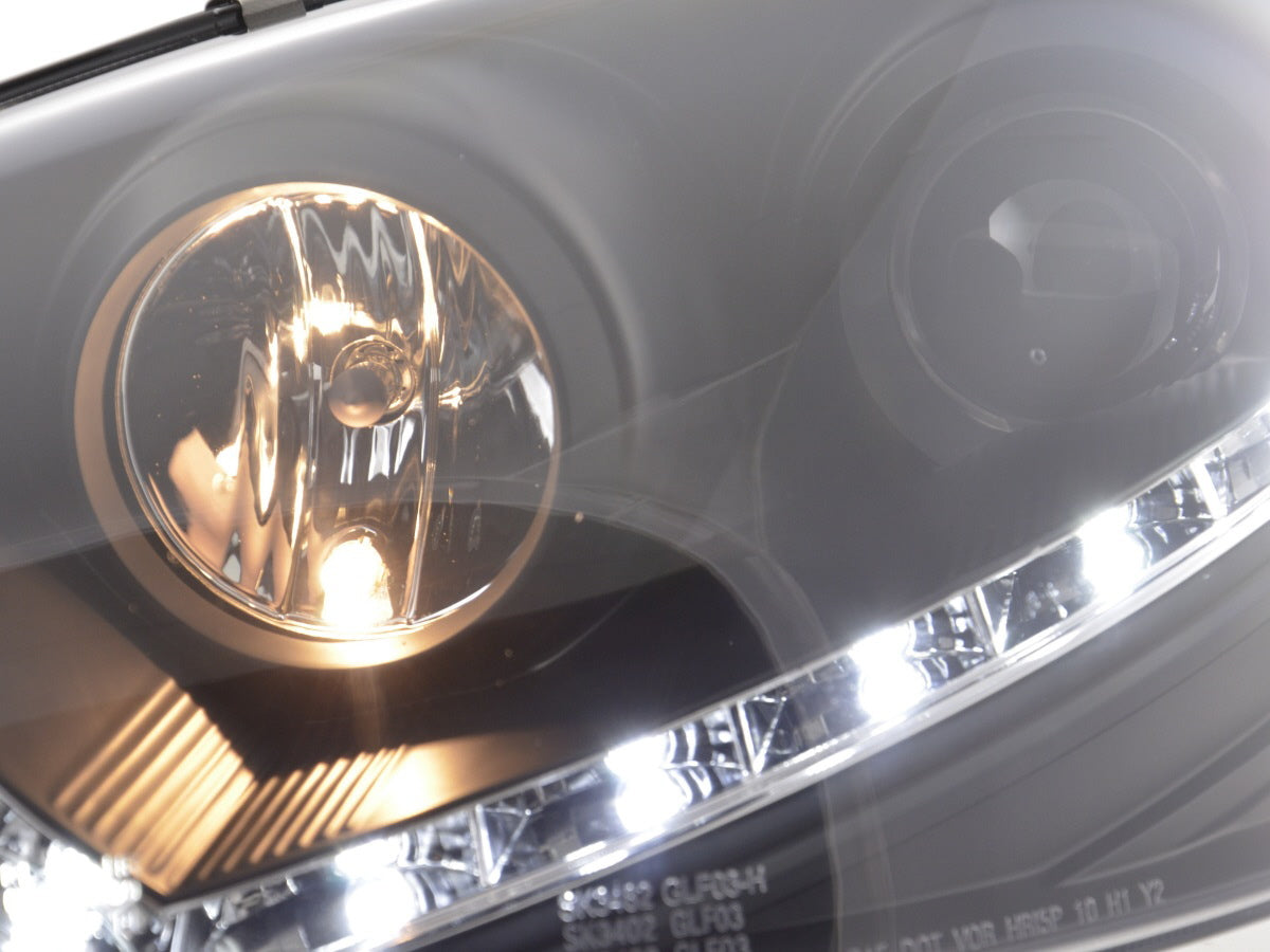 Scheinwerfer Set Daylight LED Tagfahrlicht VW Golf 5 Typ 1K Bj. 03-08 schwarz für Rechtslenker