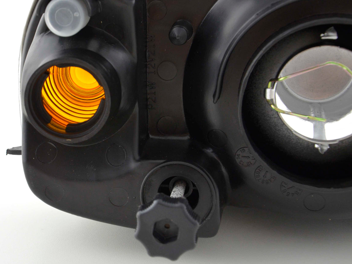 Verschleißteile Scheinwerfer links Opel Corsa B Bj. 93-00