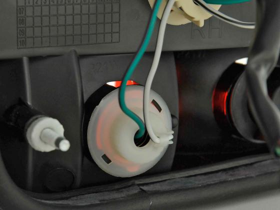 Rückleuchten Set Audi A3 Typ 8L  96-02 rot/weiß