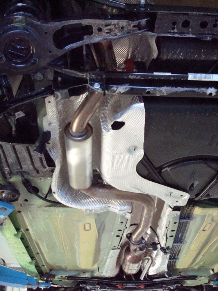 FOX Ford Focus II RS Vorschalldämpfer