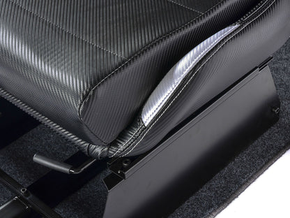FK Gamesitz Spielsitz Rennsimulator eGaming Seats Suzuka schwarz/silber Carbonlook mit Teppich
