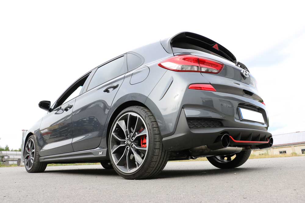 FOX Hyundai i30N Performance - SCHWARZ Endschalldämpfer quer Ausgang rechts/links mit Abgasklappe - 129x106 Typ 32 rechts/links schwarz emailliert