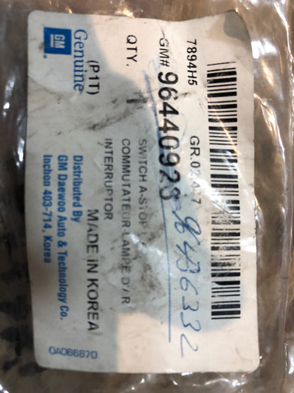 Original GM Chevrolet Aveo Lacetti Bremslichtschalter Neu