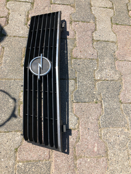 Original Opel Ascona C Frontgrill Neu