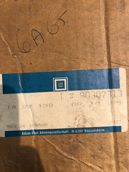 Original GM Opel Kadett E Rückspiegel außen rechts elektrisch und beheizt Neu