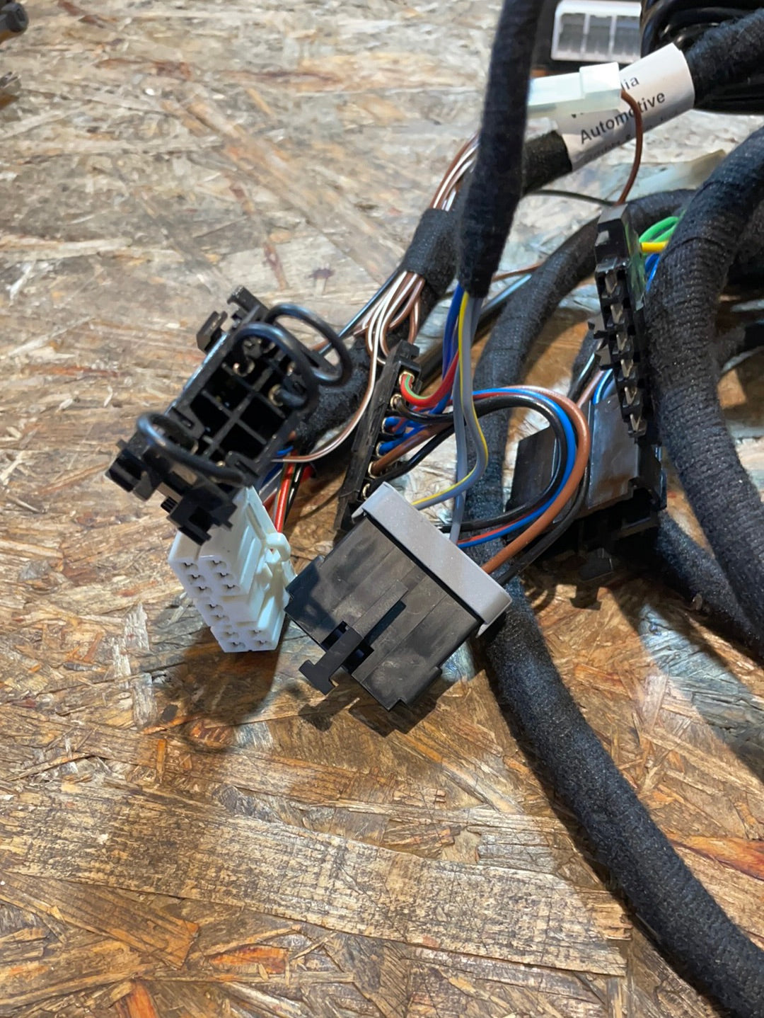 Original GM Opel Omega B Caravan E-Satz 12V Anhängerkupplung Neu