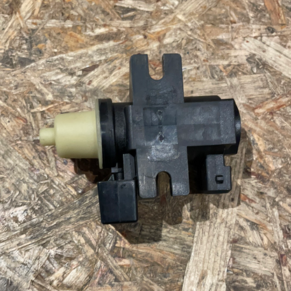Original GM Opel Unterdrucksensor Druckwandler Turbolader Neu