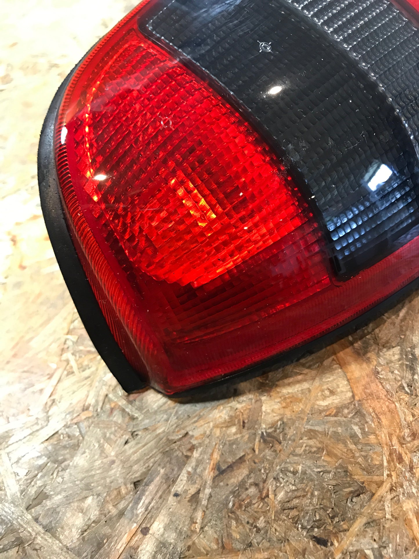 Original Opel Vectra B Caravan Rücklicht links NEU