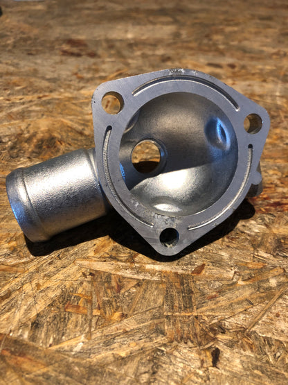 Original Nissan Pulsar NX Sentra Ventil Wasserpumpe Neu