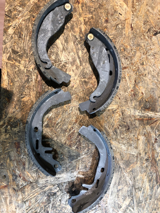 Original Opel Kadett Vectra Bremsbacken Neu