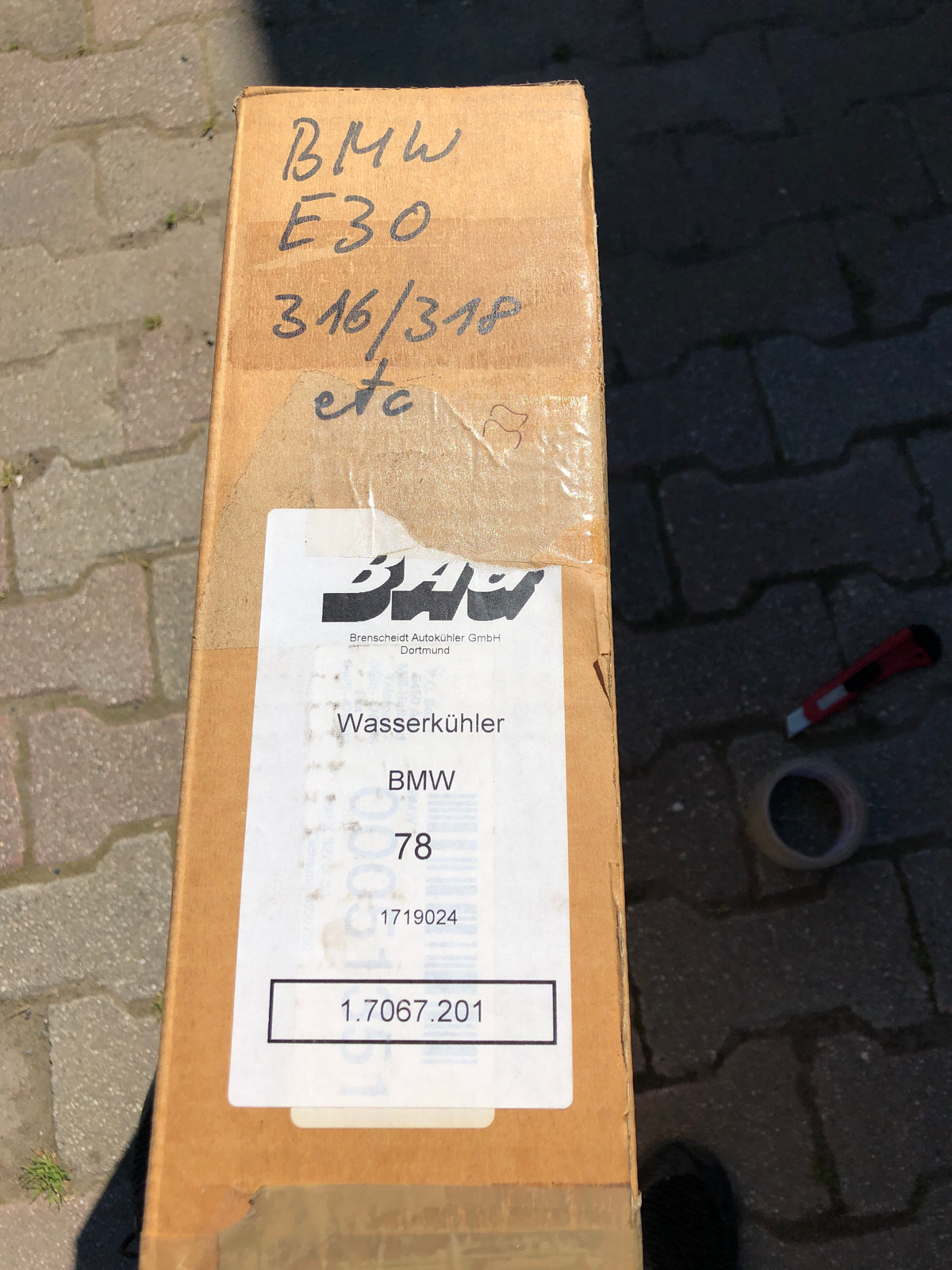 BAG BMW E30 316 318 Kühler Neu