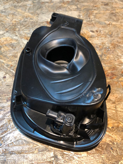 Original GM Opel Astra K Gehäuse Tankstutzen Tankklappe Neu