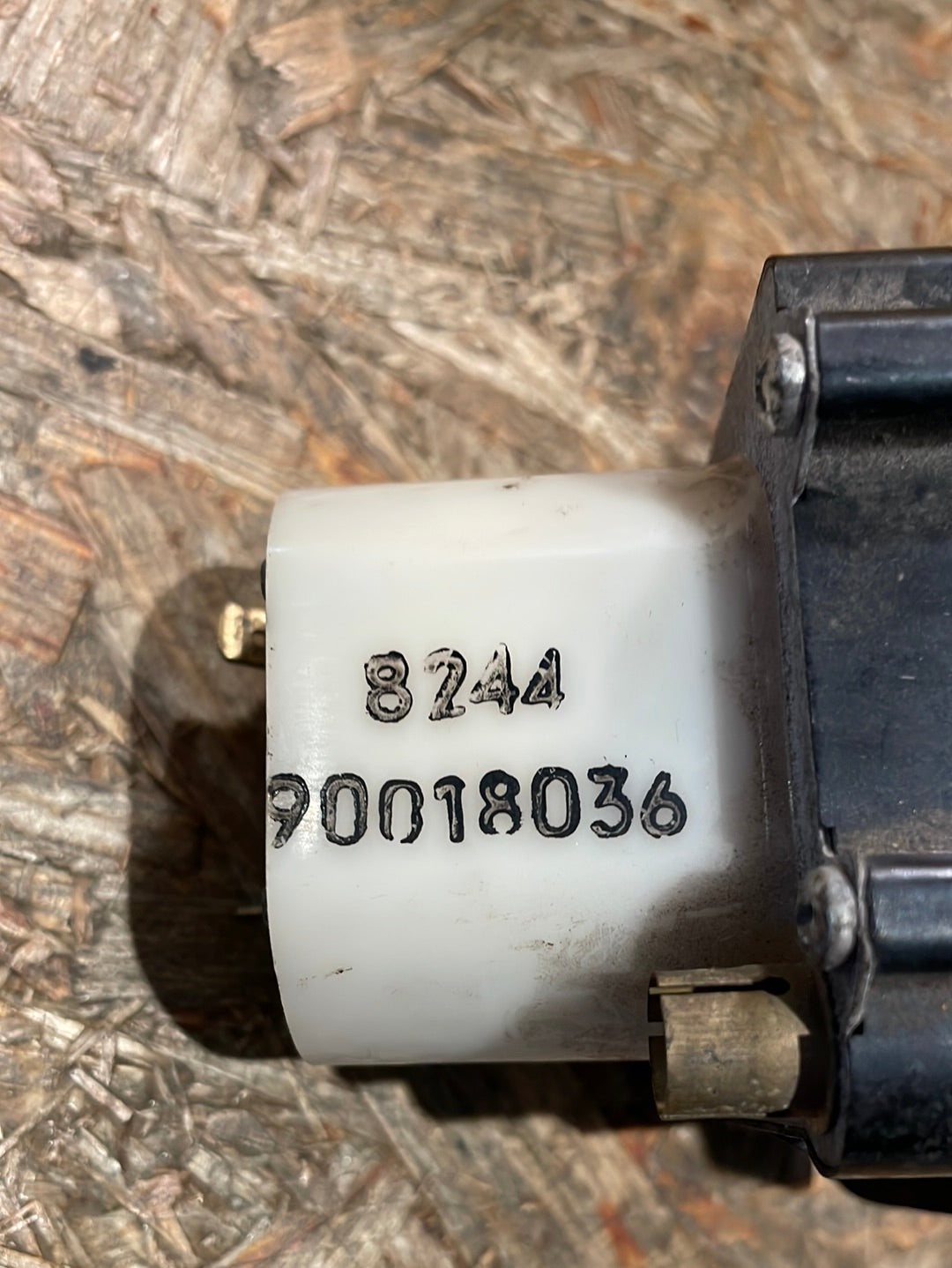 Original GM Opel Youngtimer Analoguhr Neu