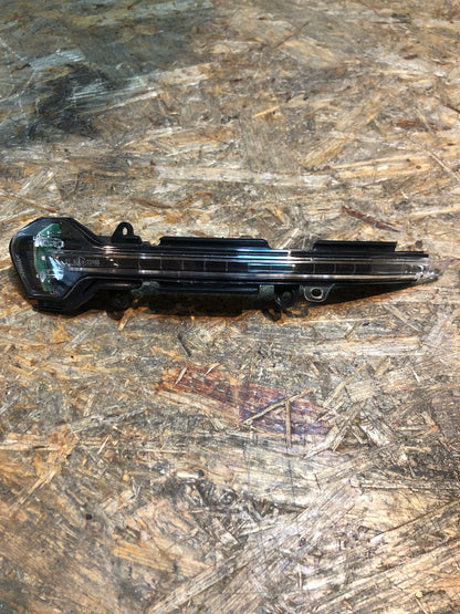 Original Seat Leon/ Ibiza/ Arona Spiegelblinker links Neu