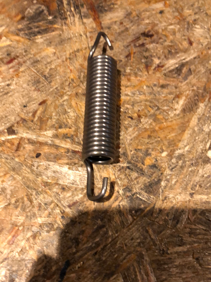 Original GM Opel Corsa D Rückzugfeder Kupplung Neu