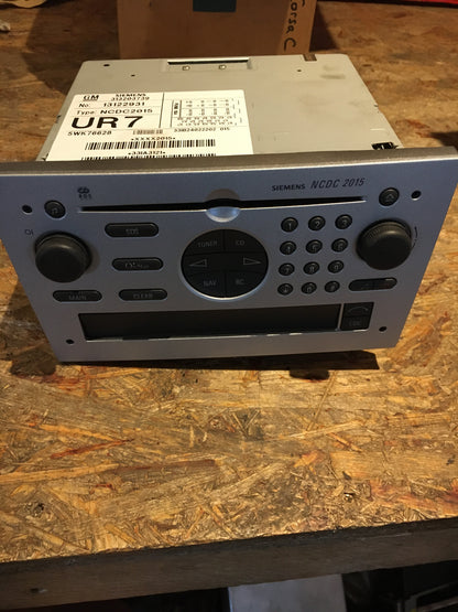 Original Vectra C Signum Corsa C Autoradio NEU
