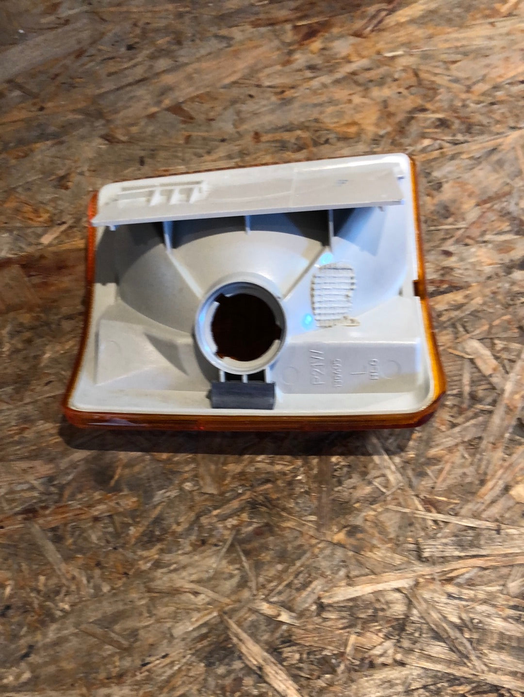 Original Hella VW Transporter T4 Gehäuse für Blinkleuchte Neu