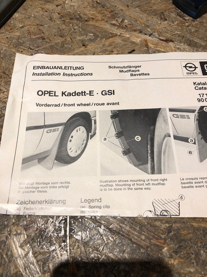 Original Opel Kadett GSI Schmutzfänger hinten Neu