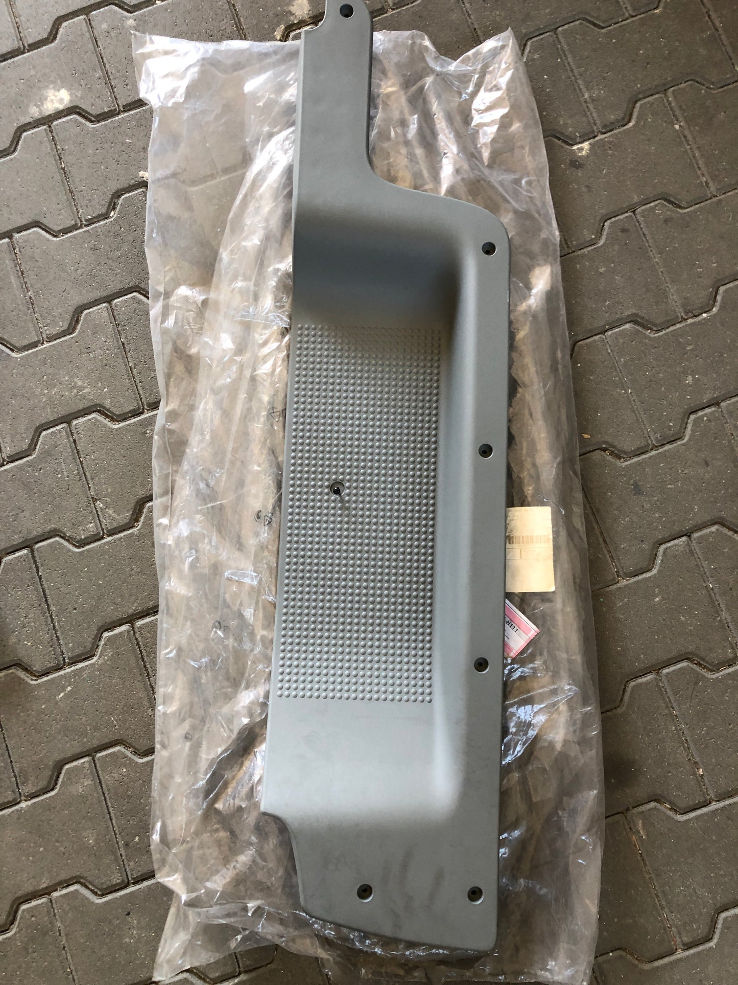 Original GM Opel Vivaro A Einstiegsverkleidung Kofferraum Neu