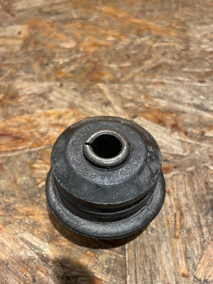 Original GM Opel Kadett E 1,2 1884-1986 Anschlagpuffer Federung hinten Neu