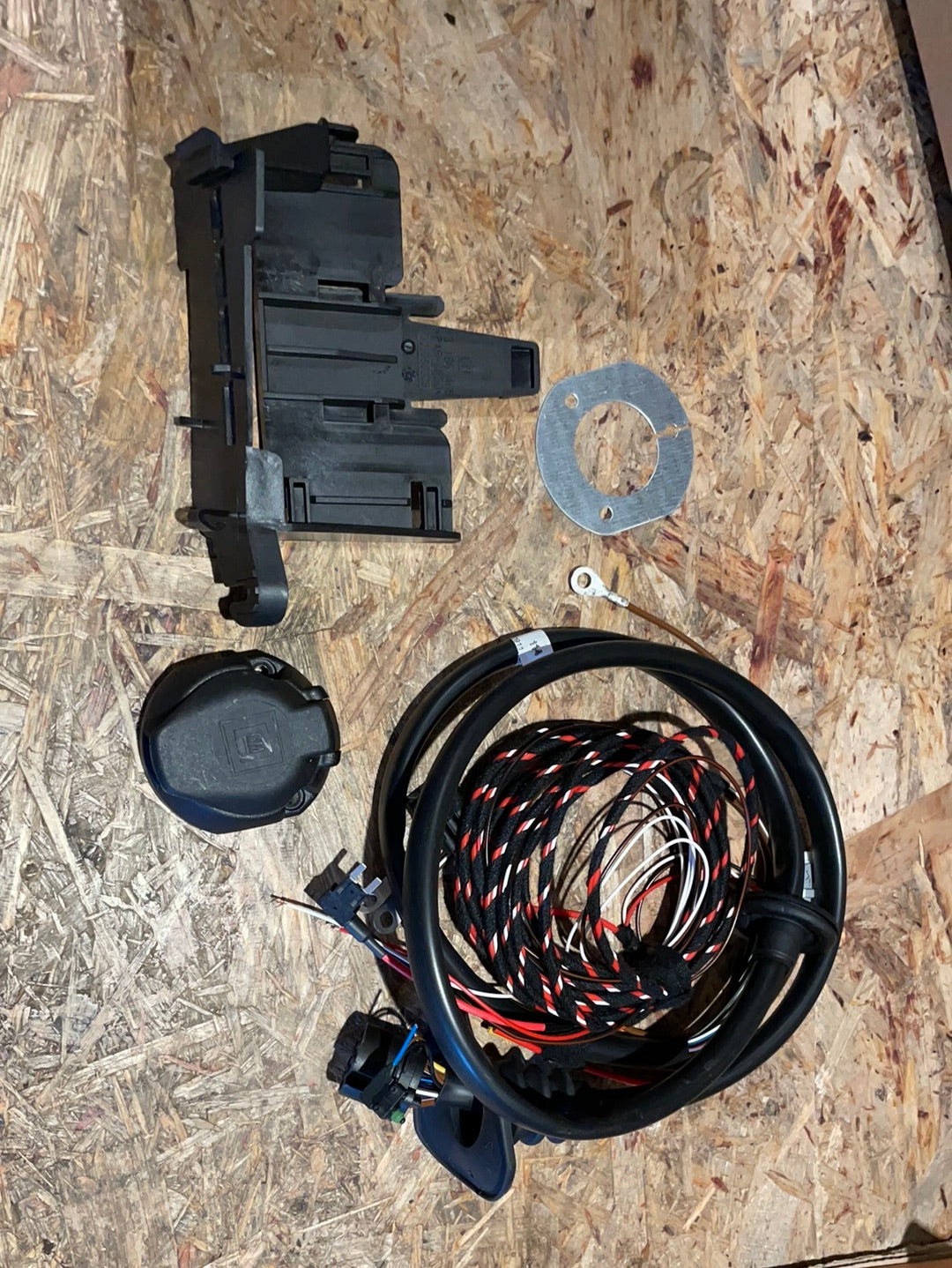 Original GM Opel Zafira C E-Satz Anhängerkupplung Neu