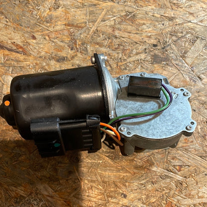 Original GM Opel Corsa B Tigra A Wischermotor Neu