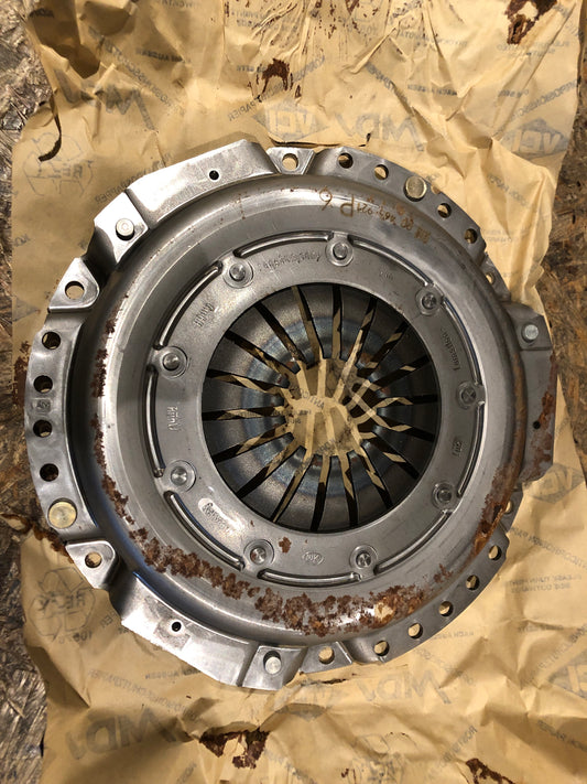 Original GM Opel Omega A 2.4 Kupplungsdruckplatte Neu