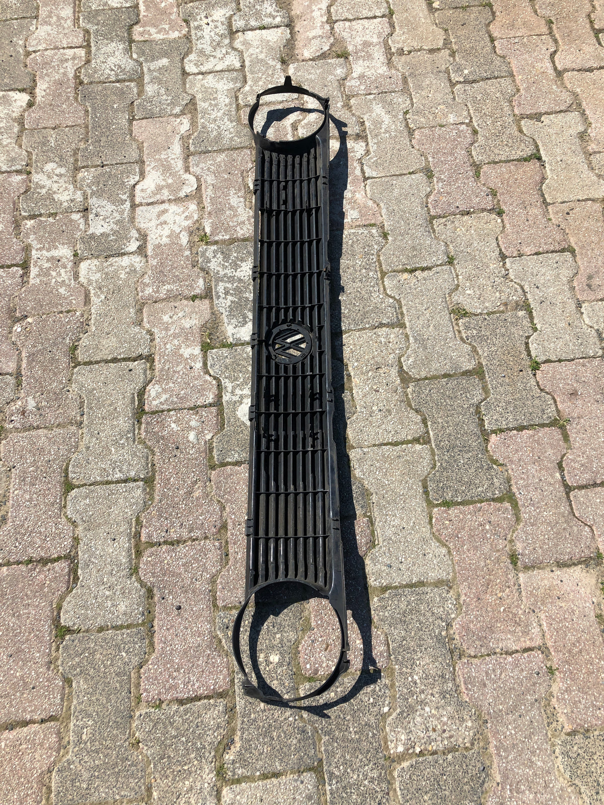 Original VW Polo 2 Limousine GT Frontgrill Neu