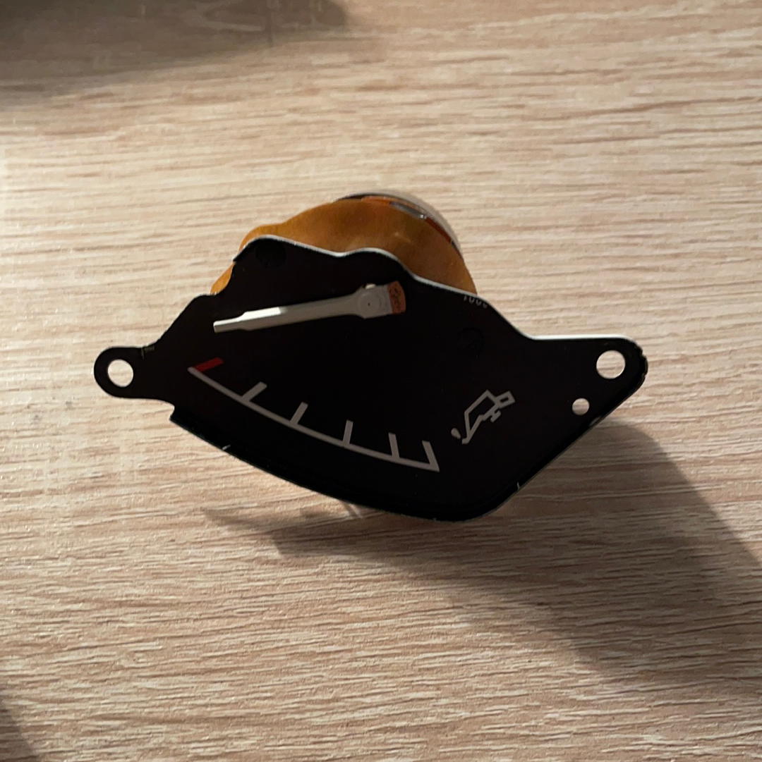 Original GM Opel Corsa A Instrument Öldruckanzeige Neu