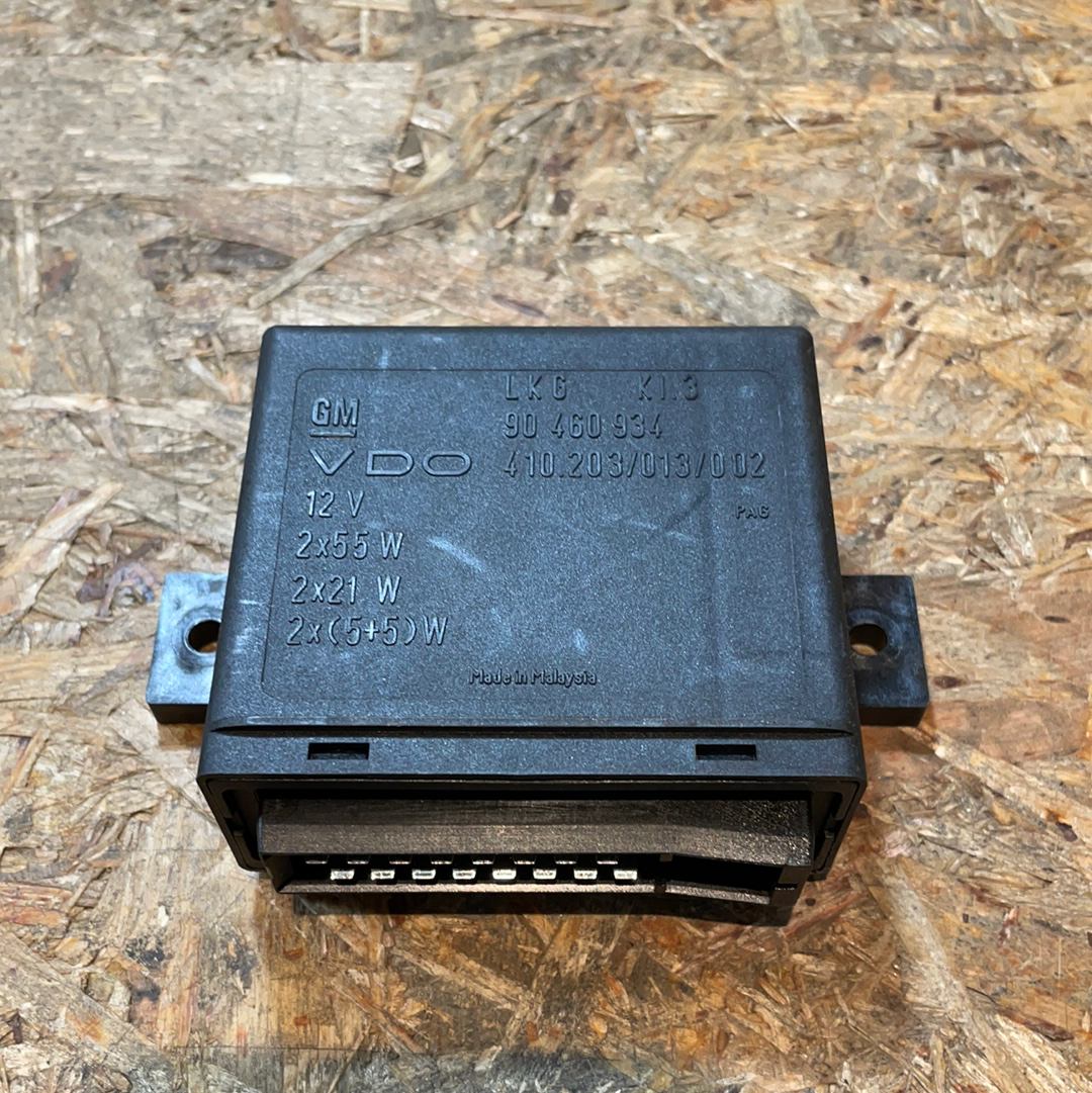 Original GM Opel Vectra B Omega B Steuergerät Lampenkontrolle Neu