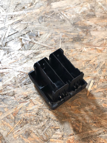 Original GM Opel Omega A Schalteröffnung Traktionskontrollsystem Neu