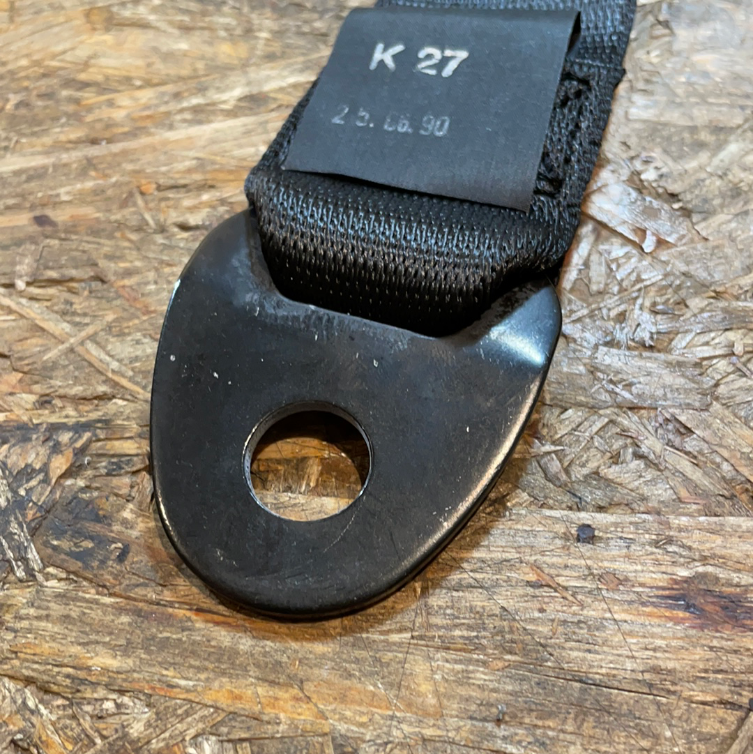 Original GM Opel Omega A Sicherheitsgurt vorne rechts Neu