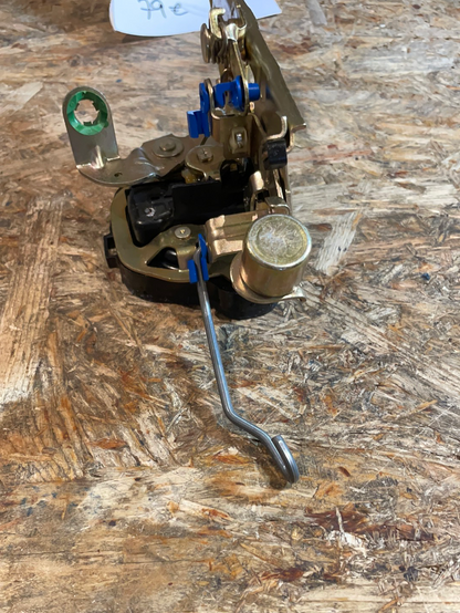 Original GM Opel Astra F Schloss Hintertür links Neu